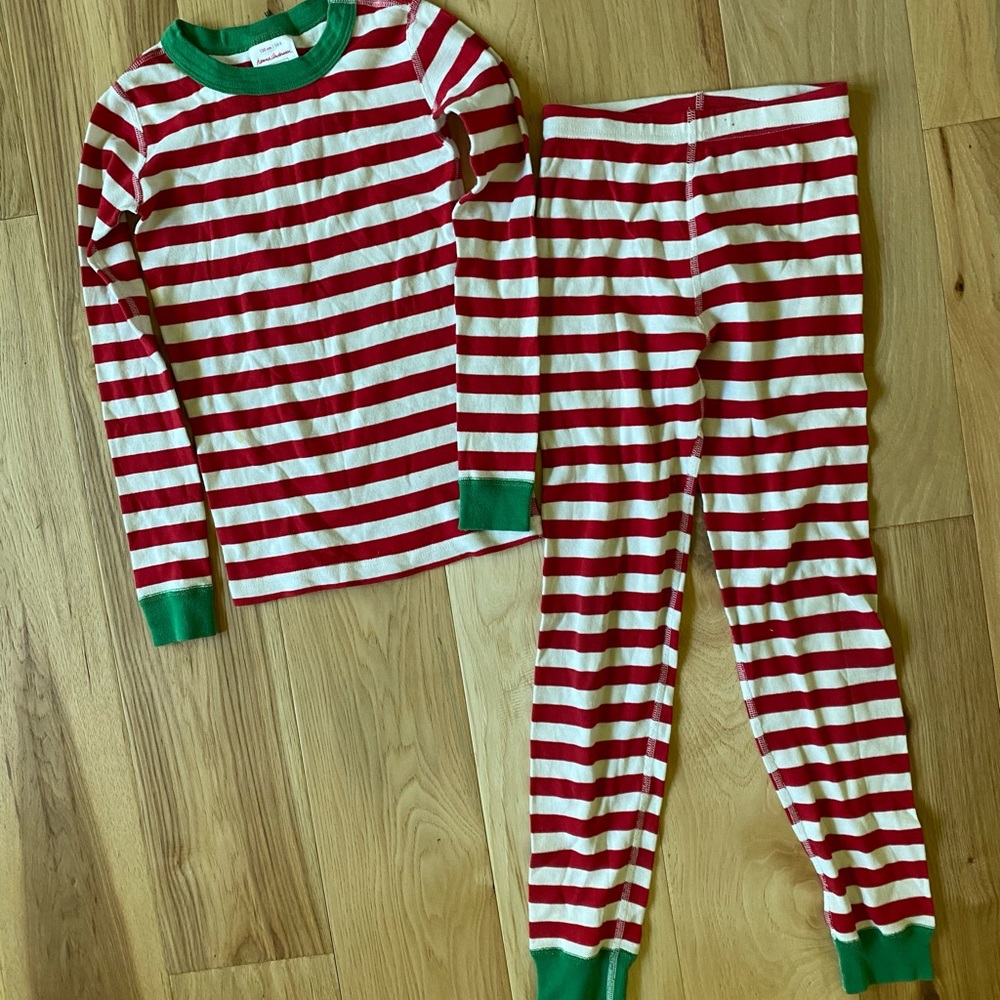 Hanna Andersson Red & White Christmas pajamas!